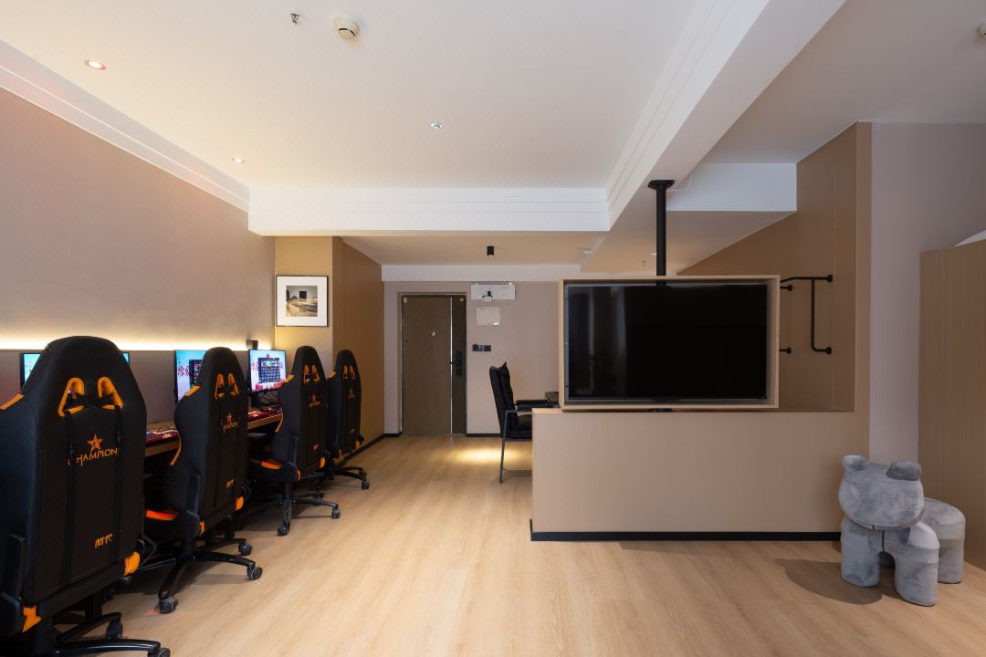 1mc1t12000hf59moiA0A3_W_1080_808_R5_D