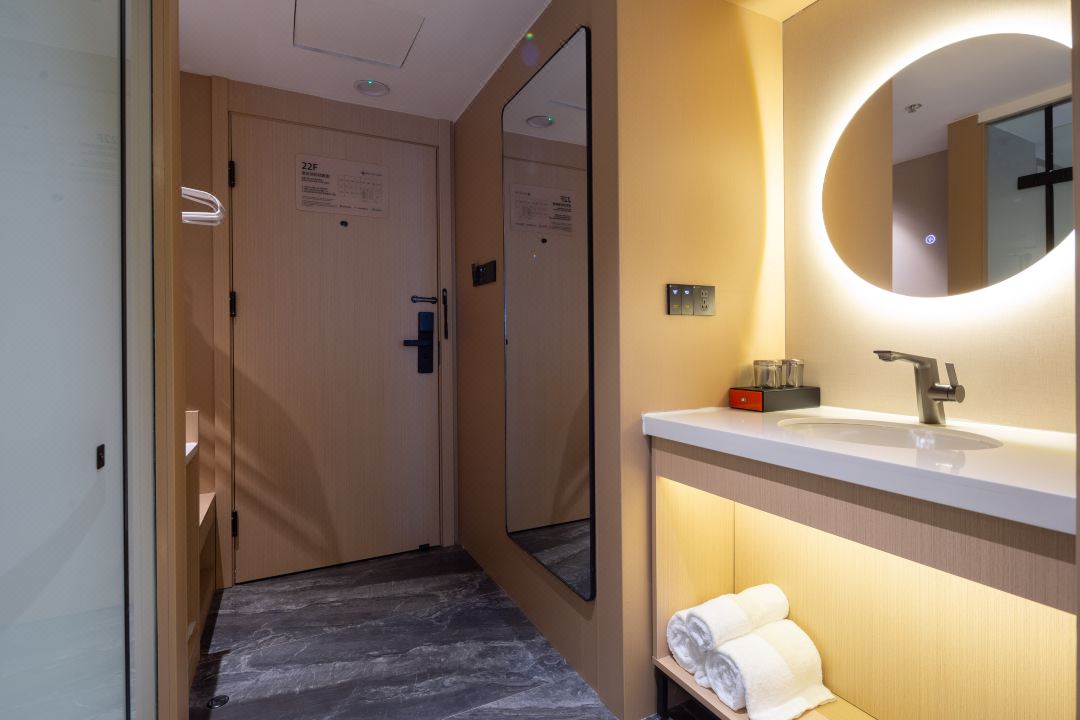 1mc6q12000hf5d42bEC0C_W_1080_808_R5_D